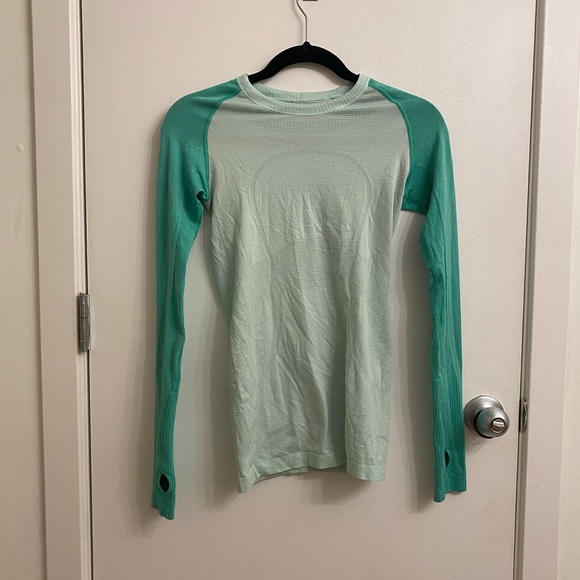NWOT Lululemon Green Top Size 4 - Picture 2 of 7